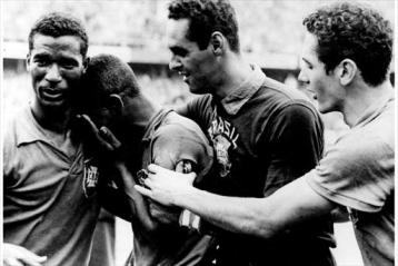 Primeira copa que o Brasil venceu, foto com Didi, Gilmar, Orlando e Pelé