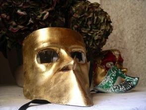 Máscara antiga de carnaval