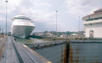 Eclusa no canal do Panamá