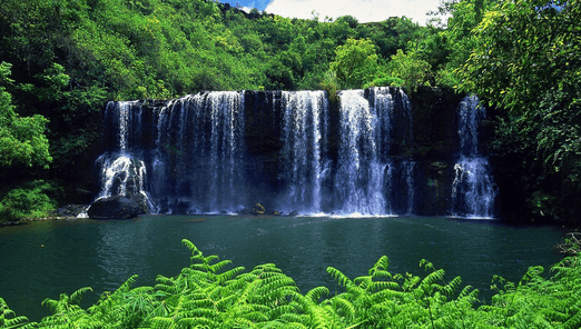 Foto de uma Cachoeira