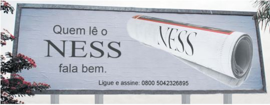 Outdoor com a seguinte frase: Quem lê o NESS fala bem.